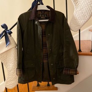 Barbour Beadnell Waxed Jacket